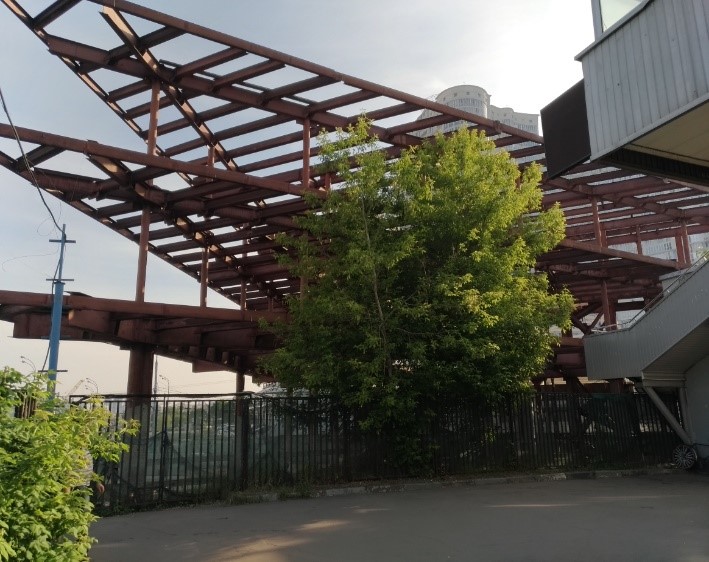 Иван Бобров: в Тропарево-Никулине демонтировали опасный мост-долгострой